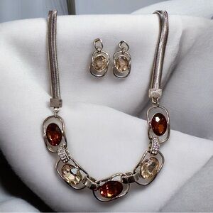 Elegant Silver and Brown Necklace Set